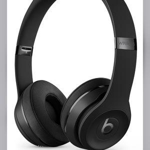 USED APPLE BEATS SOLO 3 WIRELESS HEADPHONES